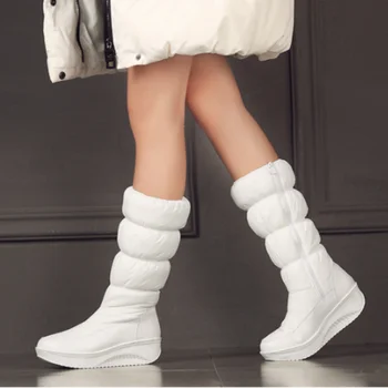 2022 Kış Aşağı Зенские сапочи Artı Boyutu 35-44 Moda Kış kar botu platform ayakkabılar Ayakkabı Kadın Botları Düz Renk Fermuar