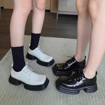 Beyaz ayakkabı Retro Platformu Gladyatör Topuklu Tasarımcı Kare Ayak Lace Up Siyah Çizmeler serseri Çizmeler Kadın Kadın Ayakkabı Tıknaz Topuklu