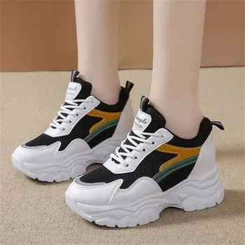 Kadın Yaz Sonbahar Örgü Platformu Sneakers Eğitmenler Yüksek Topuklu Takozlar Açık nefes alan günlük ayakkabılar