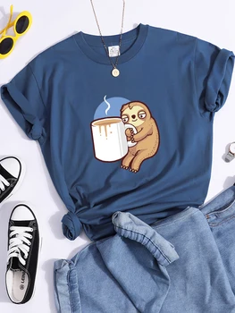 Kawaii Tembellik Holding Kahve Bayan Tshirt Sokak O-Boyun Hip Hop T Shirt Spor serin tişört Elbise Yaz Nefes Tişörtleri Kadın