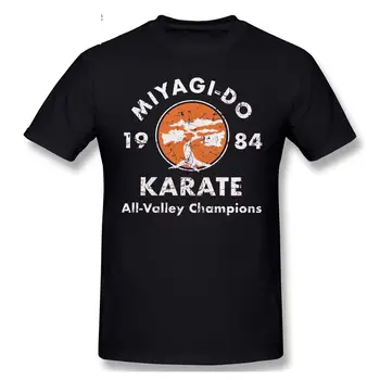 Retro Karate T Gömlek Erkekler Cobra Kai Tişörtleri Pamuk Karate T-Shirt Tee Üstleri O-Boyun Kısa Kollu Yaz Tshirt Hediye